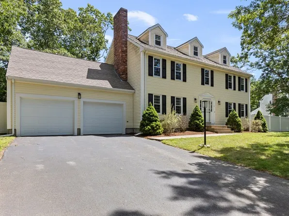 2 Lewis Rd, Mansfield, MA 02048