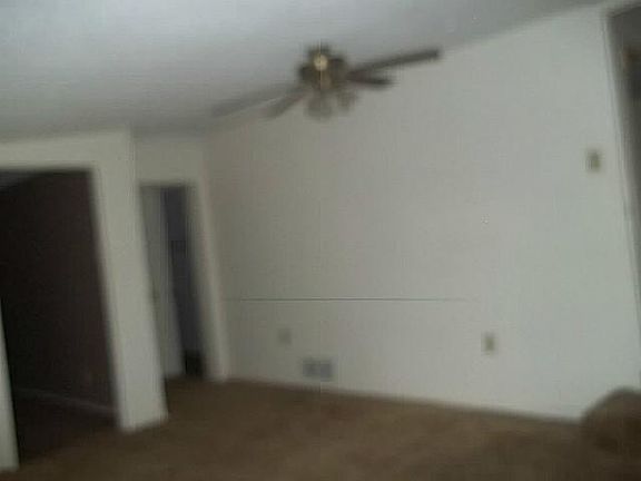 5th image of 434 Burger St