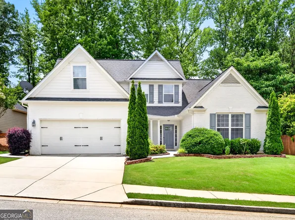 1020 Amber Waves Ave, Hoschton, GA 30548