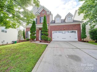 11409 Callahan Mill Dr, Charlotte, NC 28213