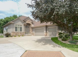 2380 Lehman Ln NE, Blaine, MN 55449