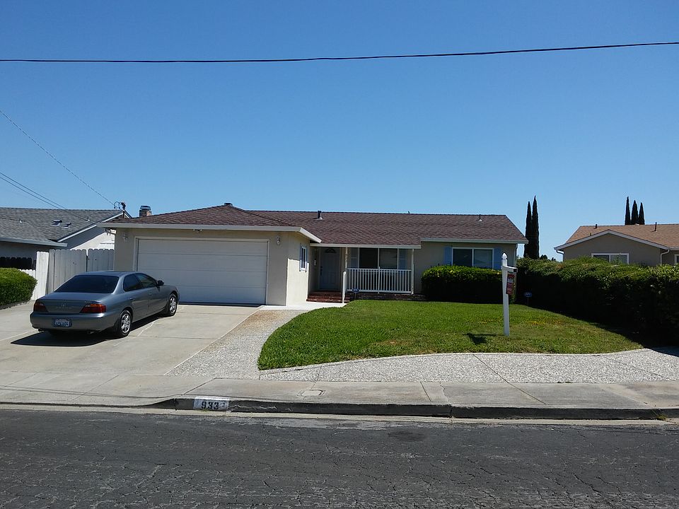 1st image of 933 Belmont Pl