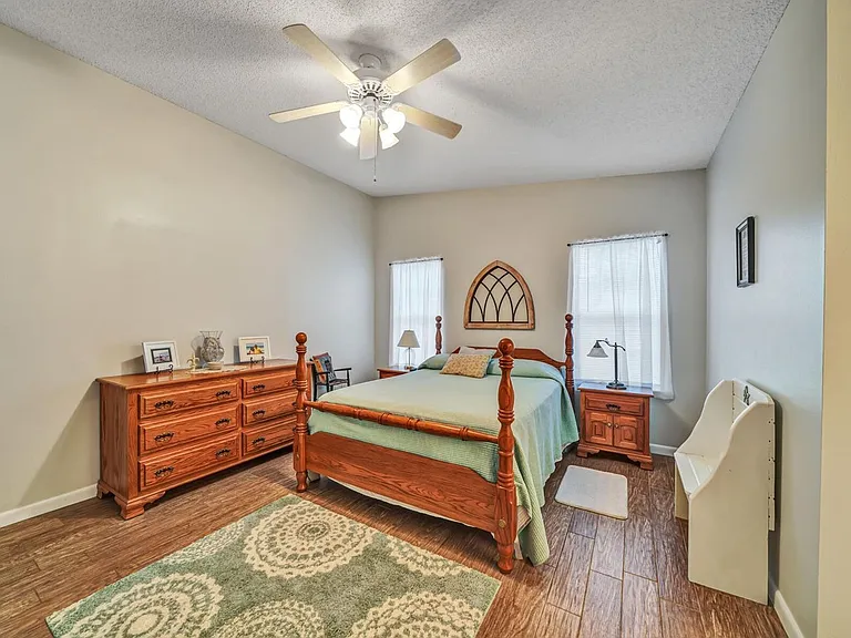1696 Valparaiso Blvd — Photo 19