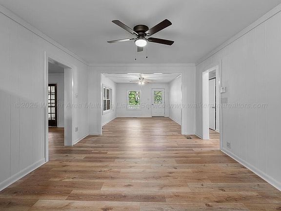 5th image of 1287 3rd St NW