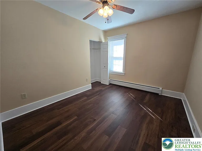 40 Evergreen St #B — Photo 21