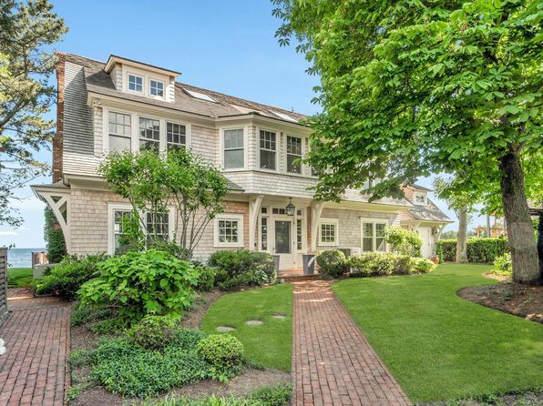 46 Compo Mill Cv, Westport, CT 06880