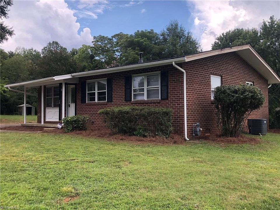 1st image of 3042 Duvall Cir