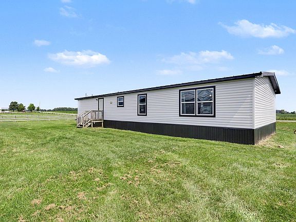 4th image of 33175 Fields Rd