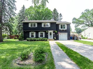 1315 15th St S, Moorhead, MN 56560