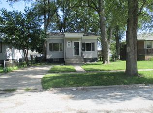 18437 Ridgewood Ave, Lansing, IL 60438