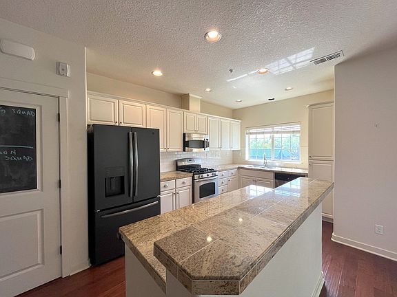 3rd image of 8760 NE Delamere Way