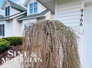 9466 Stonebrook, Charlevoix, MI 49720