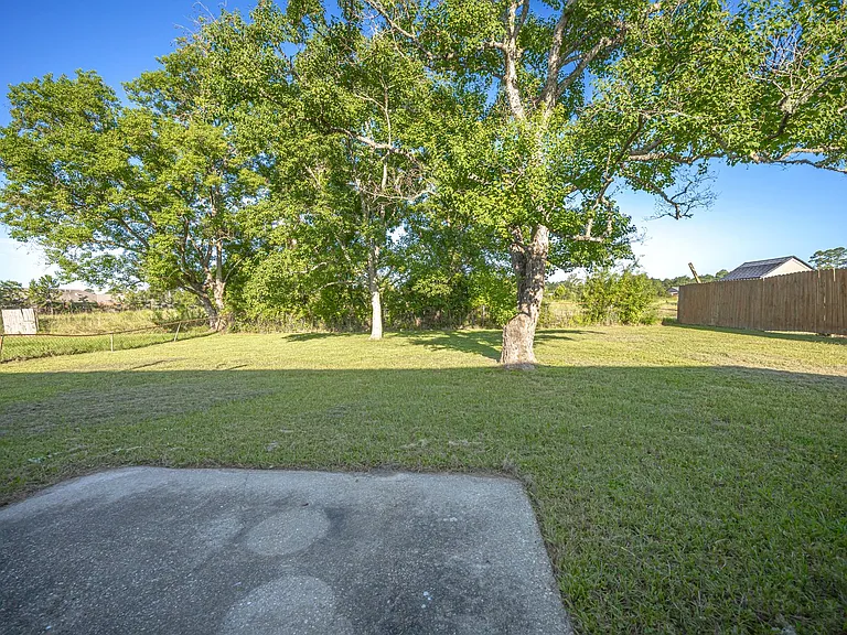 6672 Cortez Cir — Photo 40