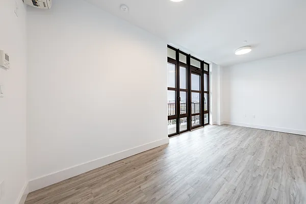 Living room, photo 4