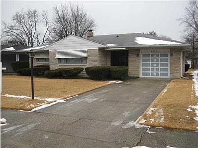 1st image of 2212 Fisher Ave