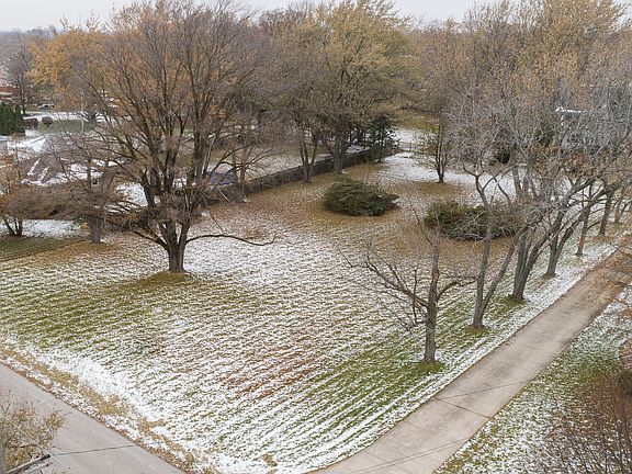 2nd image of 6500 165th St