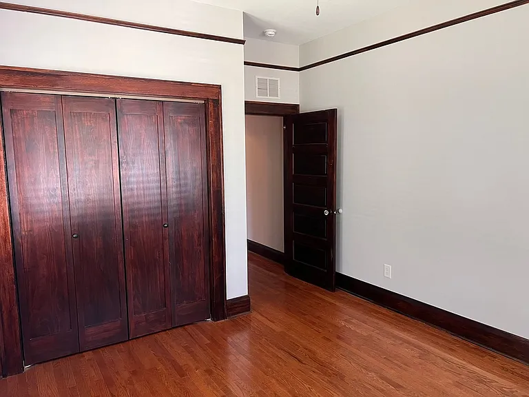 2404 N Morgan St — Photo 19