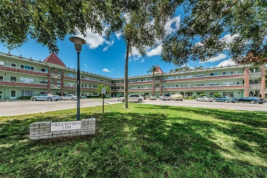 2 bed, 20.0 bath, 1100 sqft, $1,300 — Photo 2