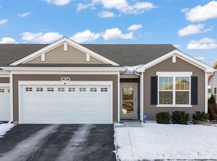 906 Homerton Blvd, North Aurora, IL 60542