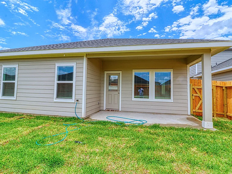 4247 Westbrook Park Ln — Photo 24