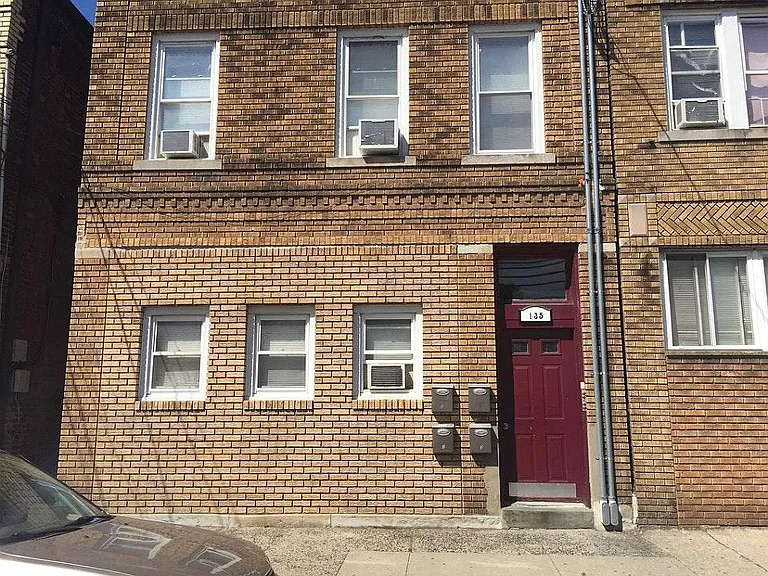 135 Jewell St #4 — Photo 3