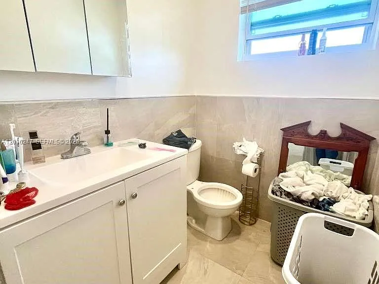 6201 SW 37th Ct #3B — Photo 5