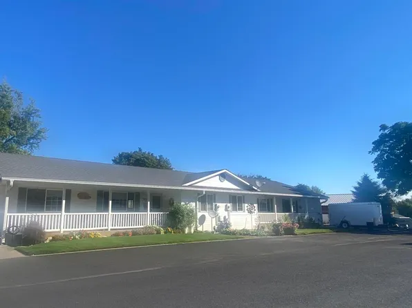 3525 6th St #B, Lewiston, ID 83501