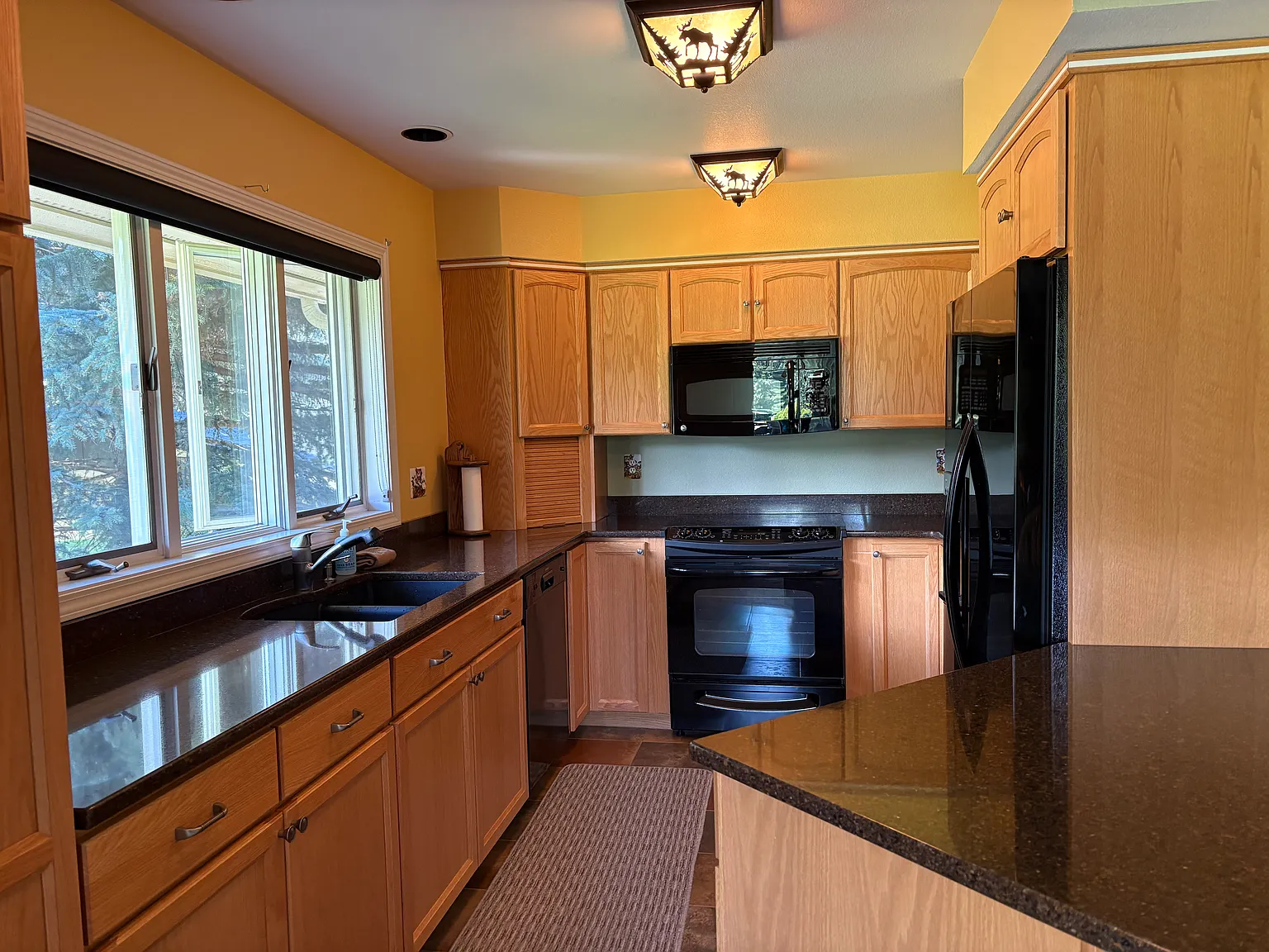 2 bed, 1266 sqft, $2,000 — Photo 4