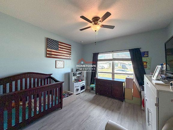 2nd image of 12509 Windsor Dr