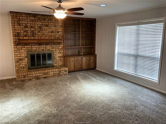 2nd image of 3112 Rolling Glen Dr