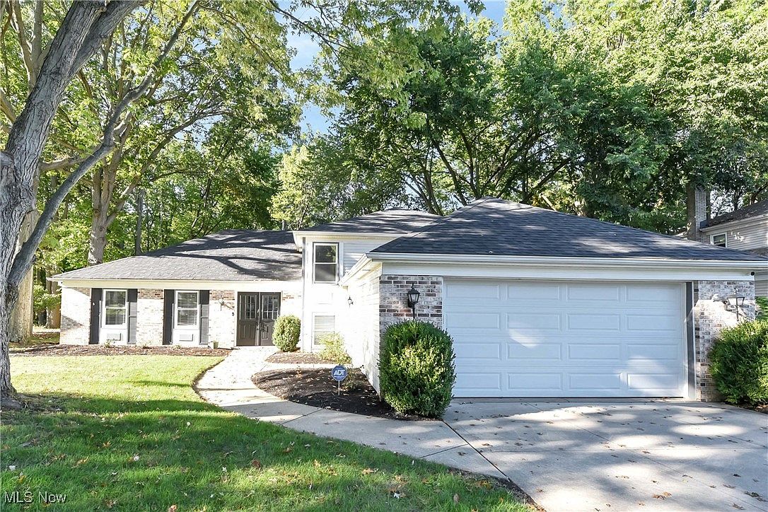 25726 Hidden Acres Dr, Westlake, OH 44145 | Zillow