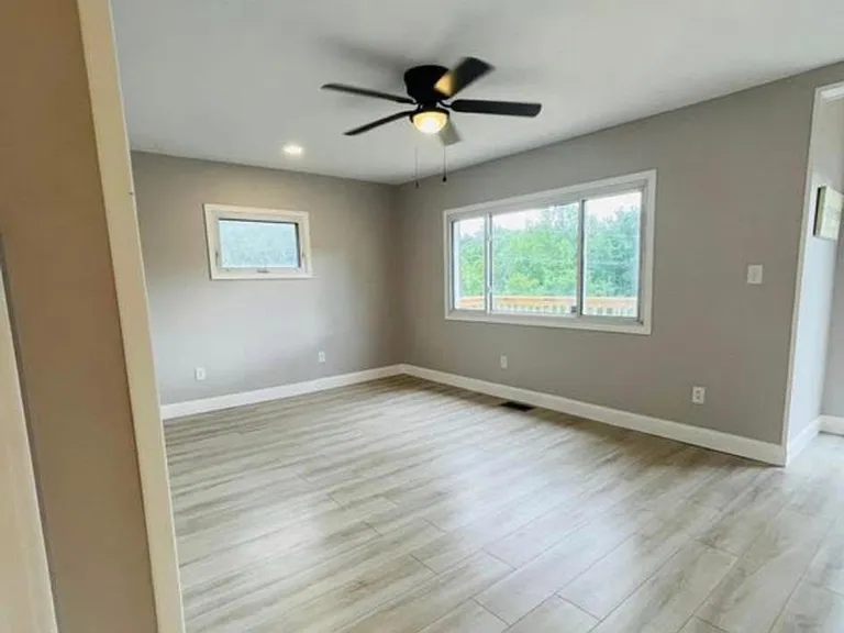 1477 Erickson Dr — Photo 16