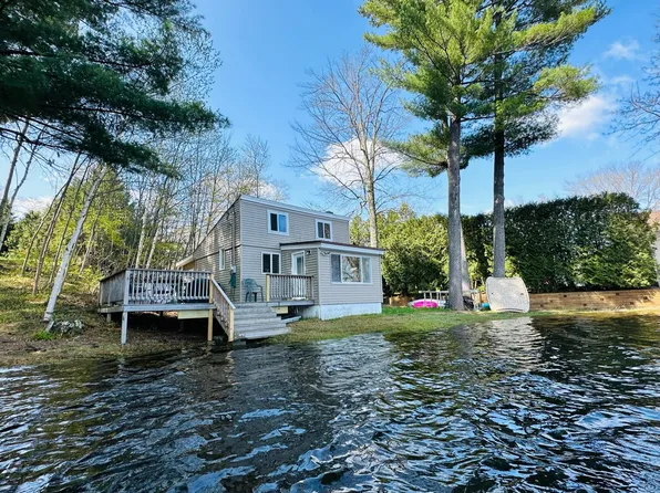 29 Horseshoe Way Road, West Gardiner, ME 04345