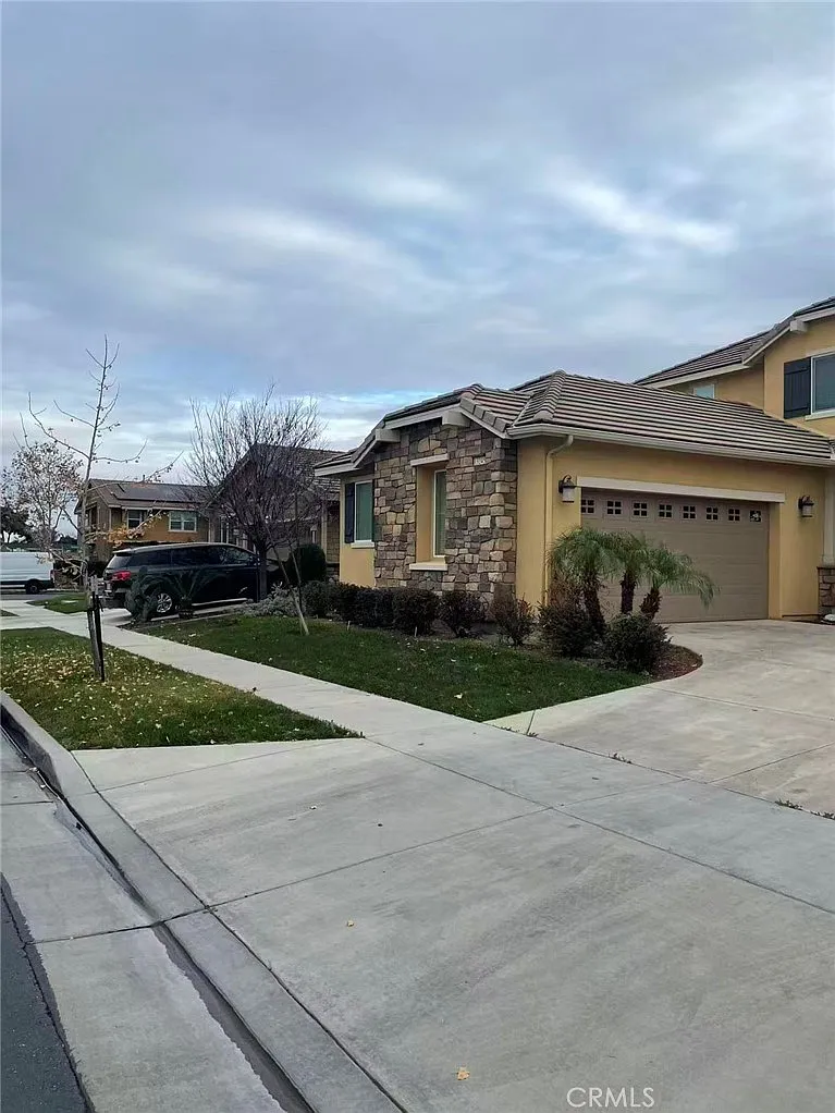 Building Photo - 13245 Winslow Dr