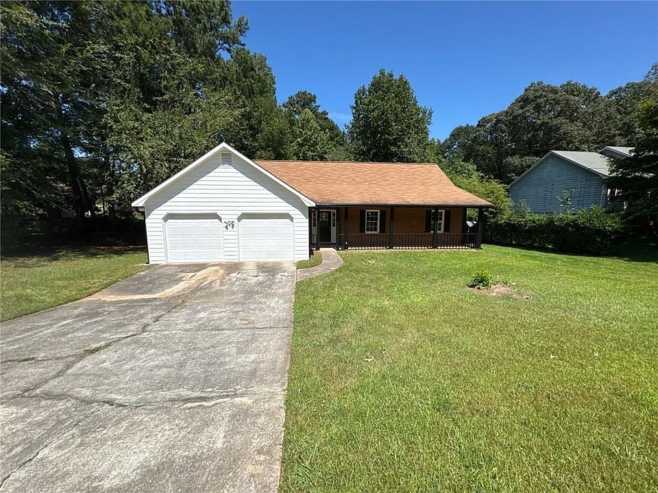1st image of 2617 Laurel Woods Ln SE