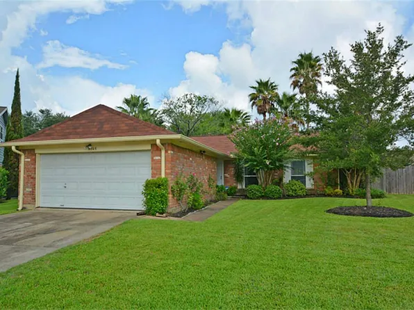 3746 Royal Manor Dr, Houston, TX 77082