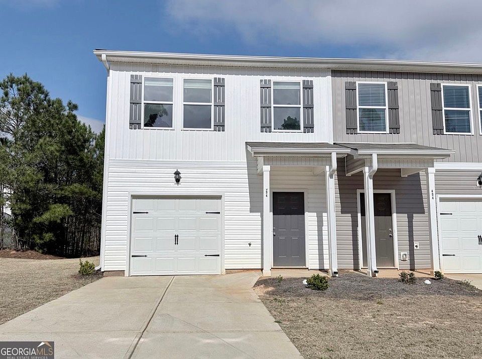 1st image of 394 Oakwood Dr NW