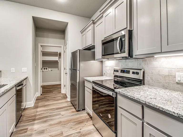 2819 Orchid Dr — Photo 5