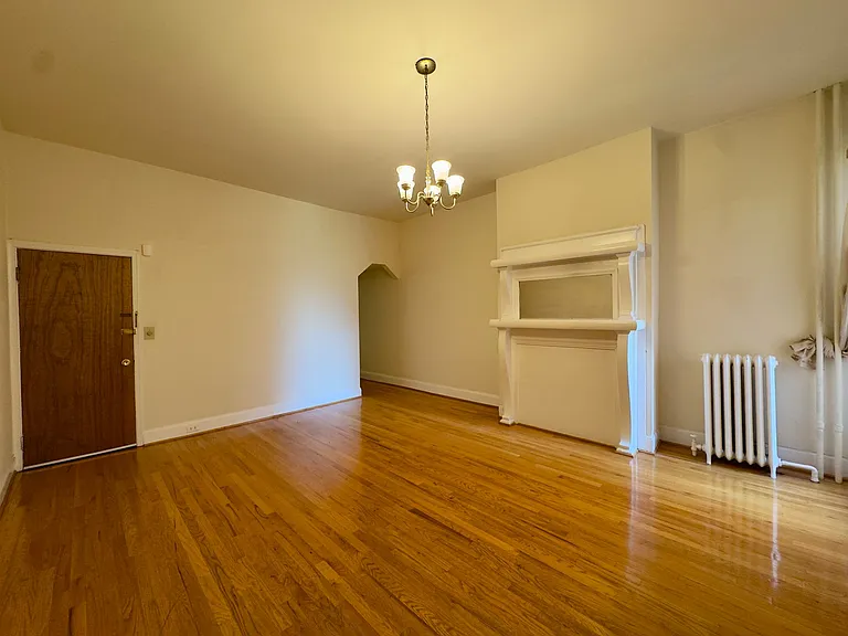 Charming Apartment Units in Charles Village, Baltimore, MD! — Photo 2