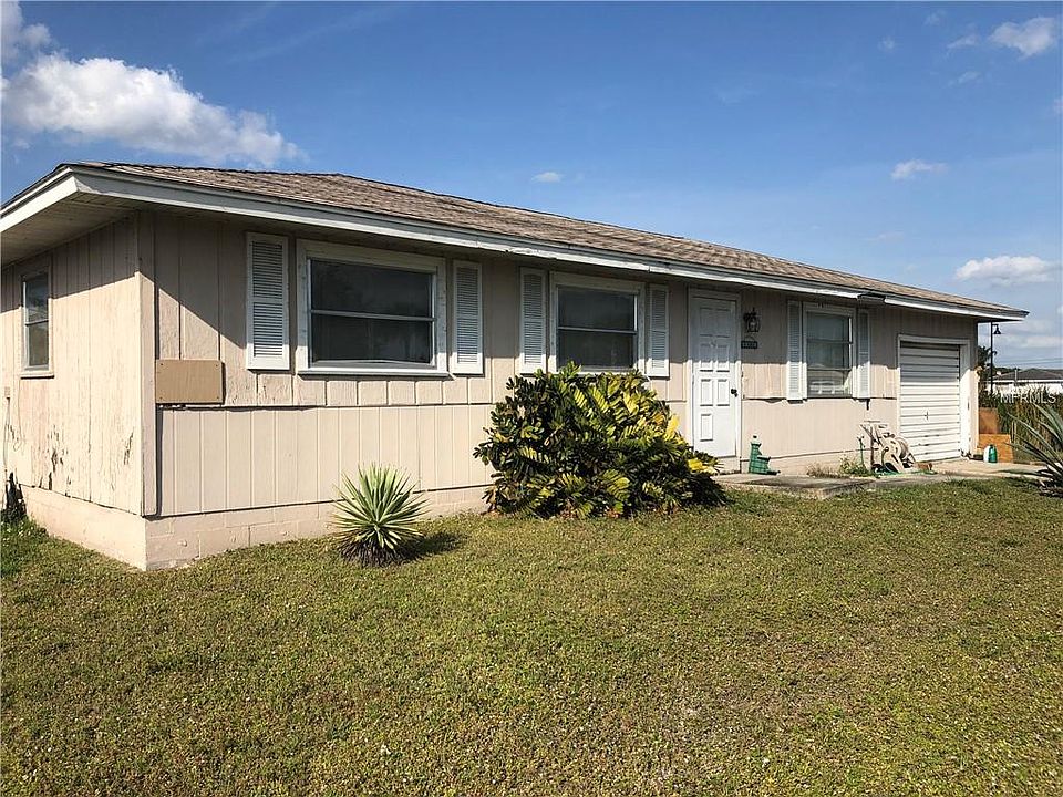1st image of 20176 Edgewater Dr