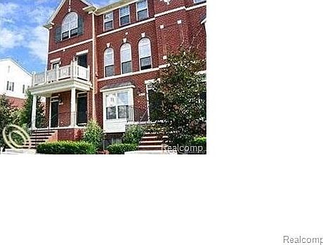 1st image of 3167 Camden Dr #1