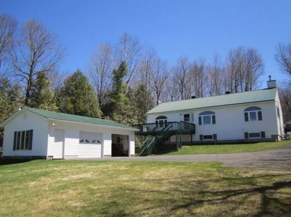 763 Sunset Rd, Lyon Mountain, NY 12952