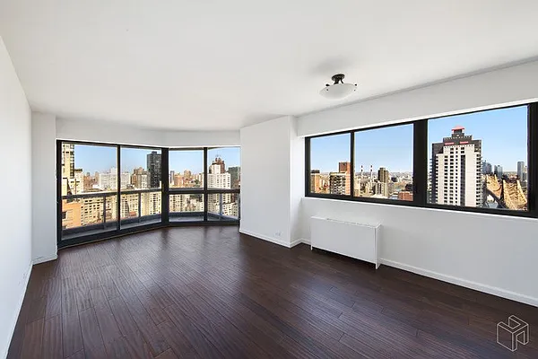 Rented by Halstead Real Estate | media 17