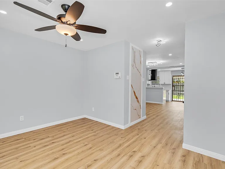 11018 Long Gate Dr — Photo 8
