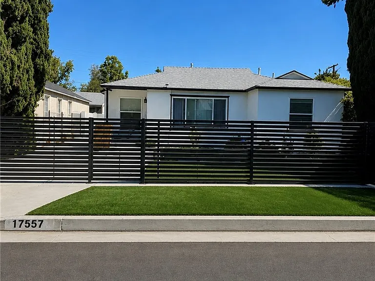 17557 Lemay Pl — Photo 1