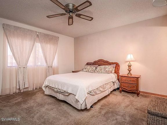 5th image of 4330 N Lakeside Cir