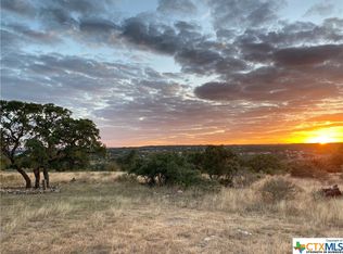 593 Lonesome Trl, Johnson City, TX 78636