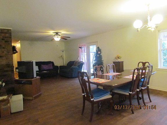 4th image of 1403 Cypress St