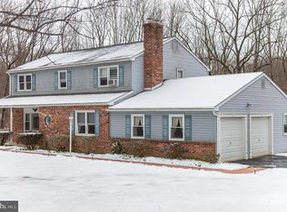 40 Walnut Bank Rd, Glenmoore, PA 19343