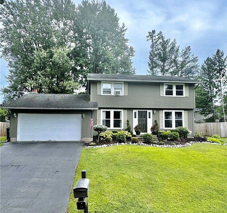 1st image of 4033 Pawnee Dr